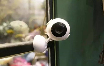 警惕！10塊錢就能窺探你臥室的隱私！罪魁禍?zhǔn)资恰?/></div>
                <div   id=